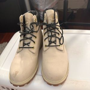 Timberland tan boots